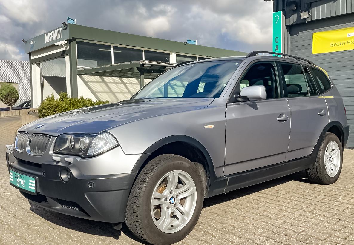 BMW X32.0i xDrive NAVI PDC PANO KLIMA